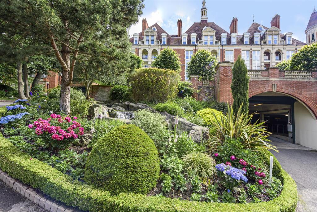 Property photo 8