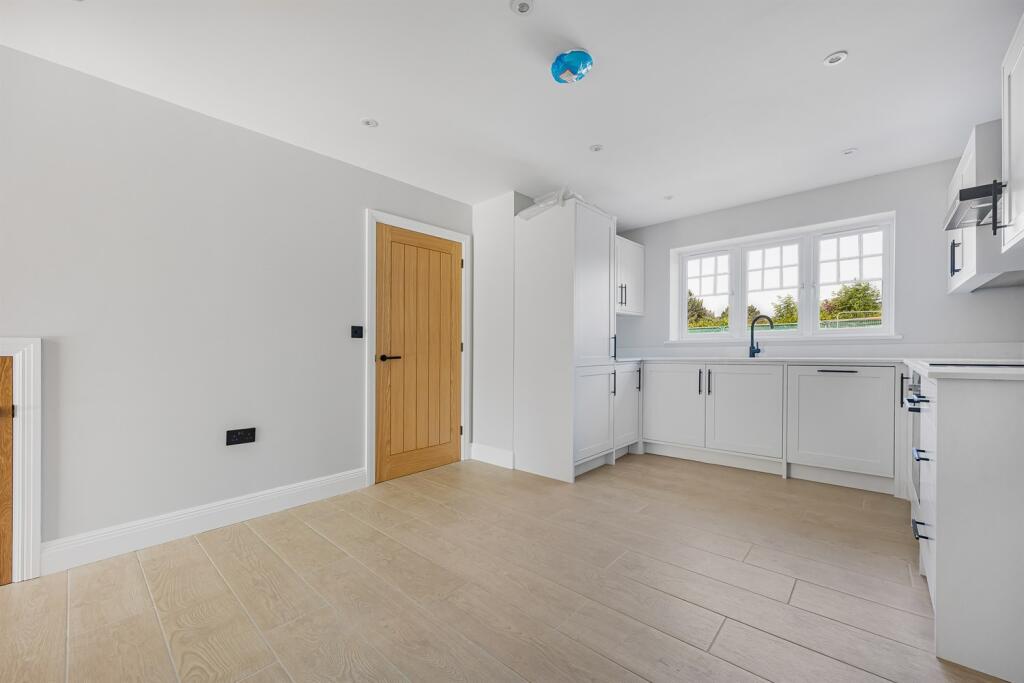 House in Reading, Caversham Park - View 5