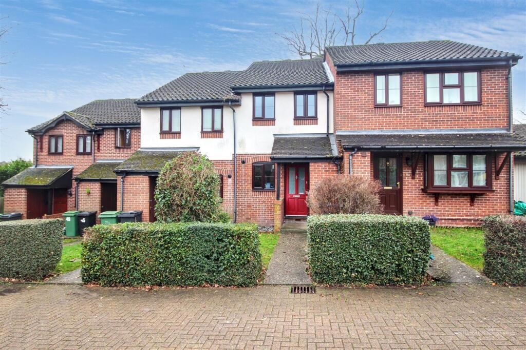 Main image of property: Horseshoe Crescent, Burghfield Common, Reading