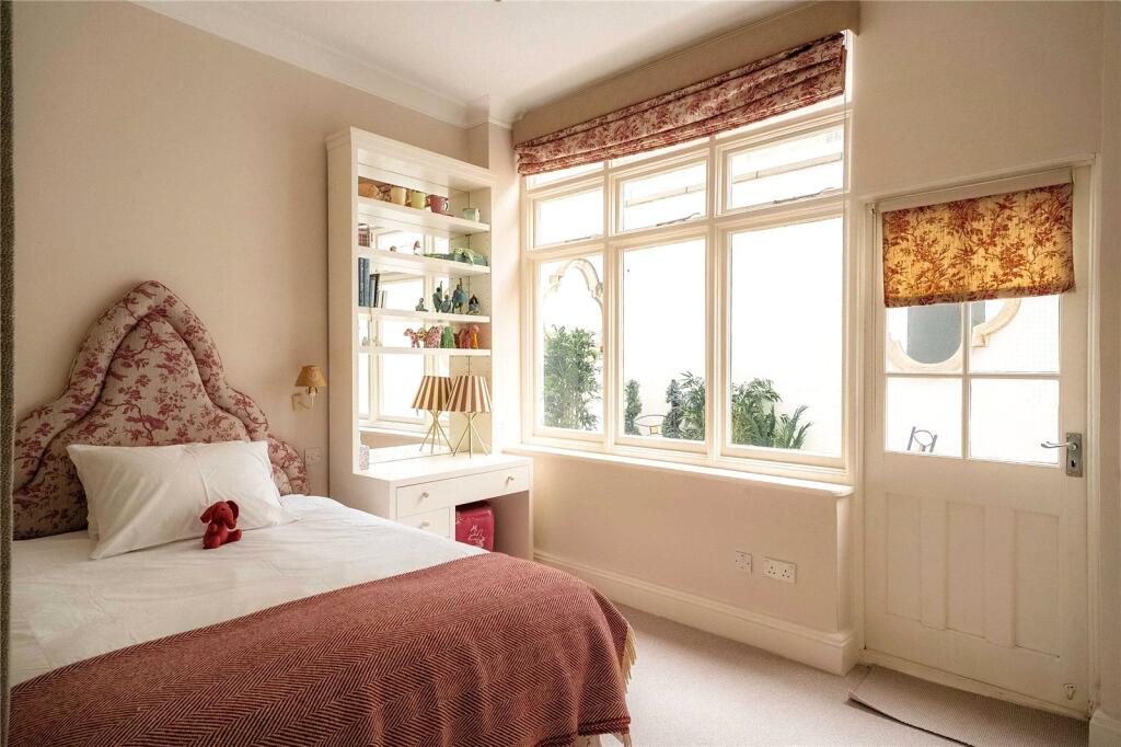 Property photo 10