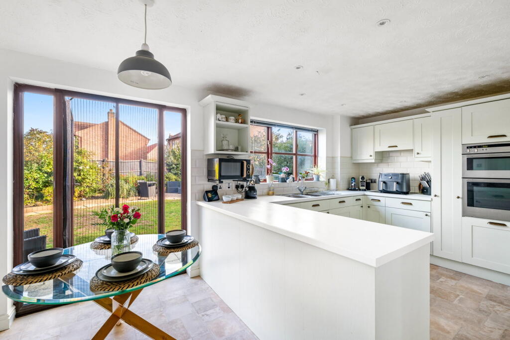 House in Nottingham - View 5