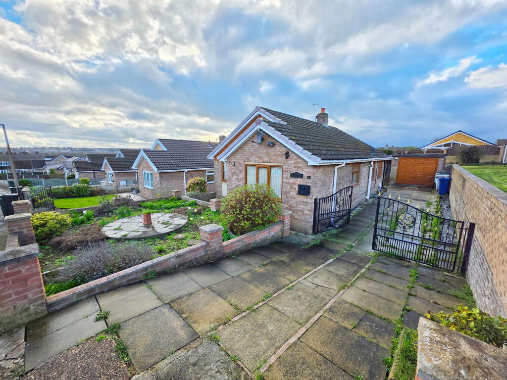 Main image of property: Ancona Rise, Barnsley, S73 9PS