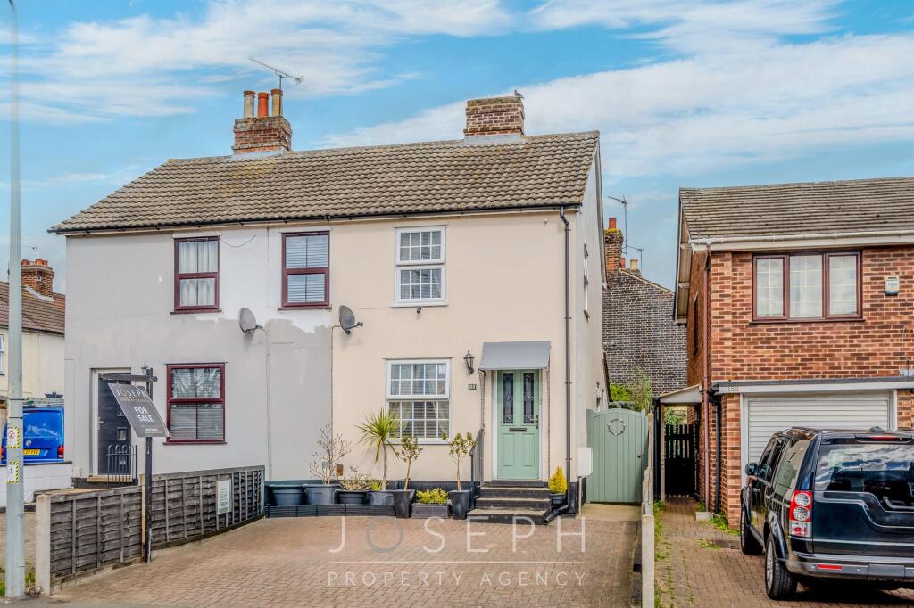 Main image of property: Bramford Lane, Ipswich, IP1