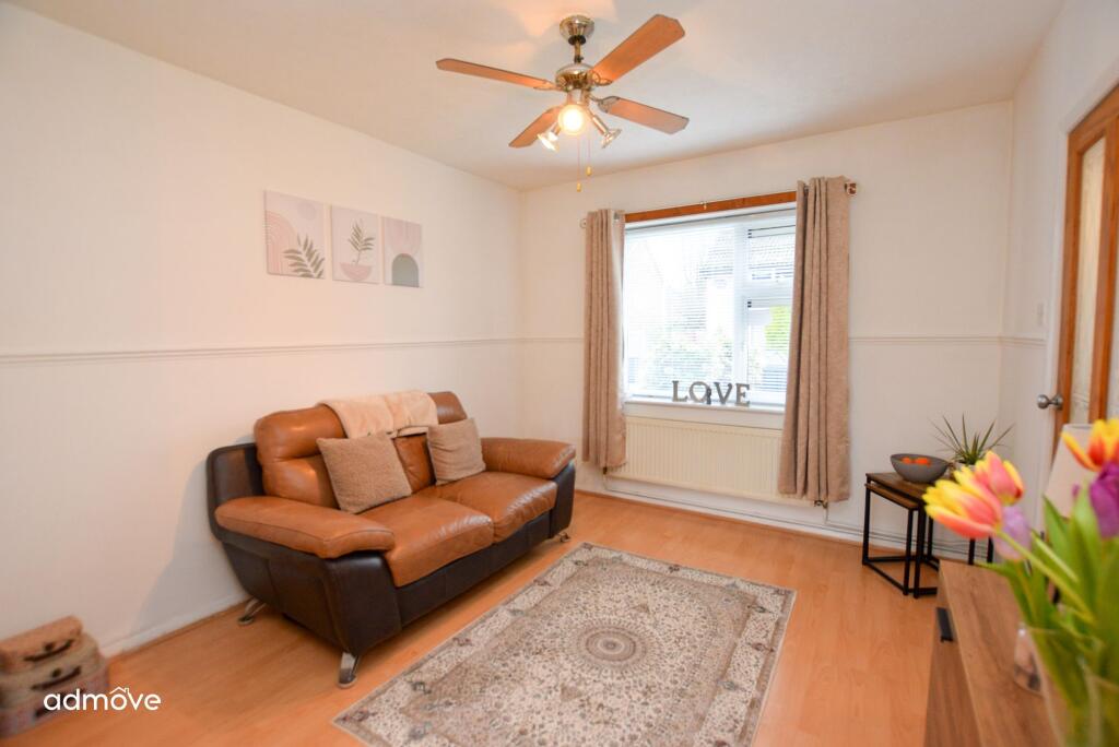 Hopefield Road, Lymm, WA13 photo 4