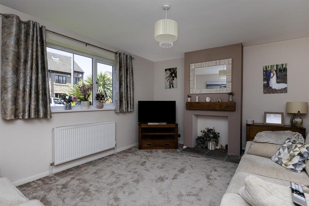 House in Kirklees, The Rock - View 2