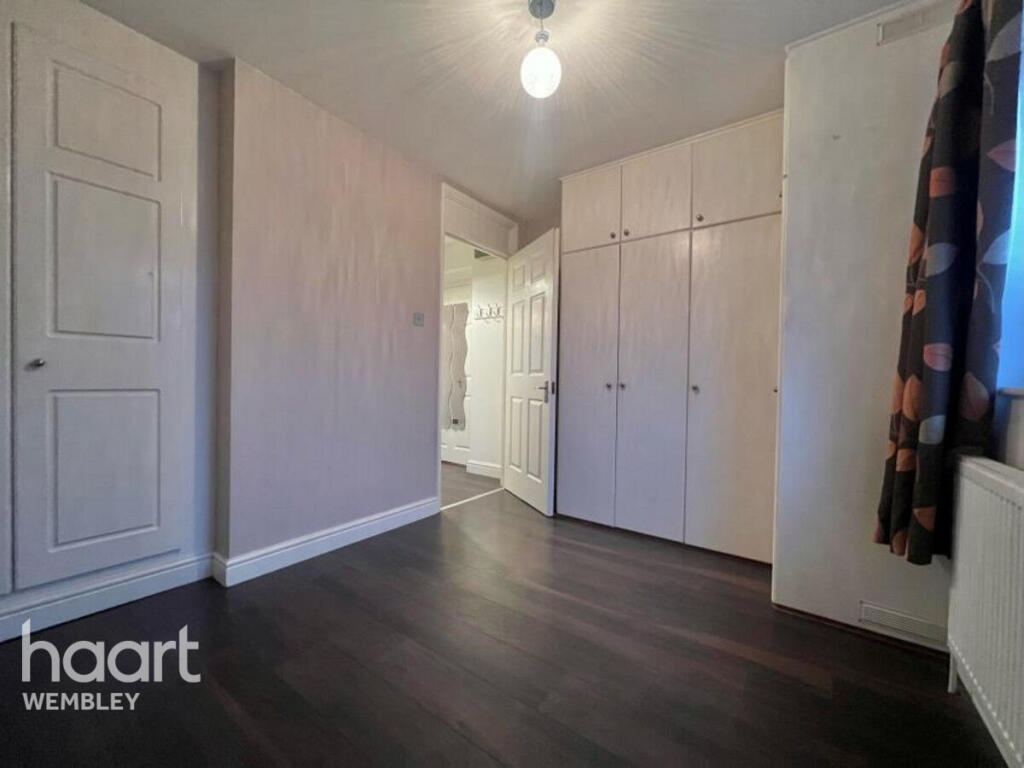 Main image of property: Cambridge Close, London