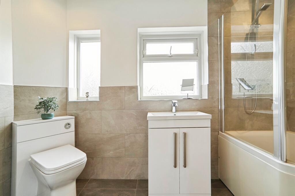 Additional image 18 of Hoyle Court Road, Baildon, Shipley