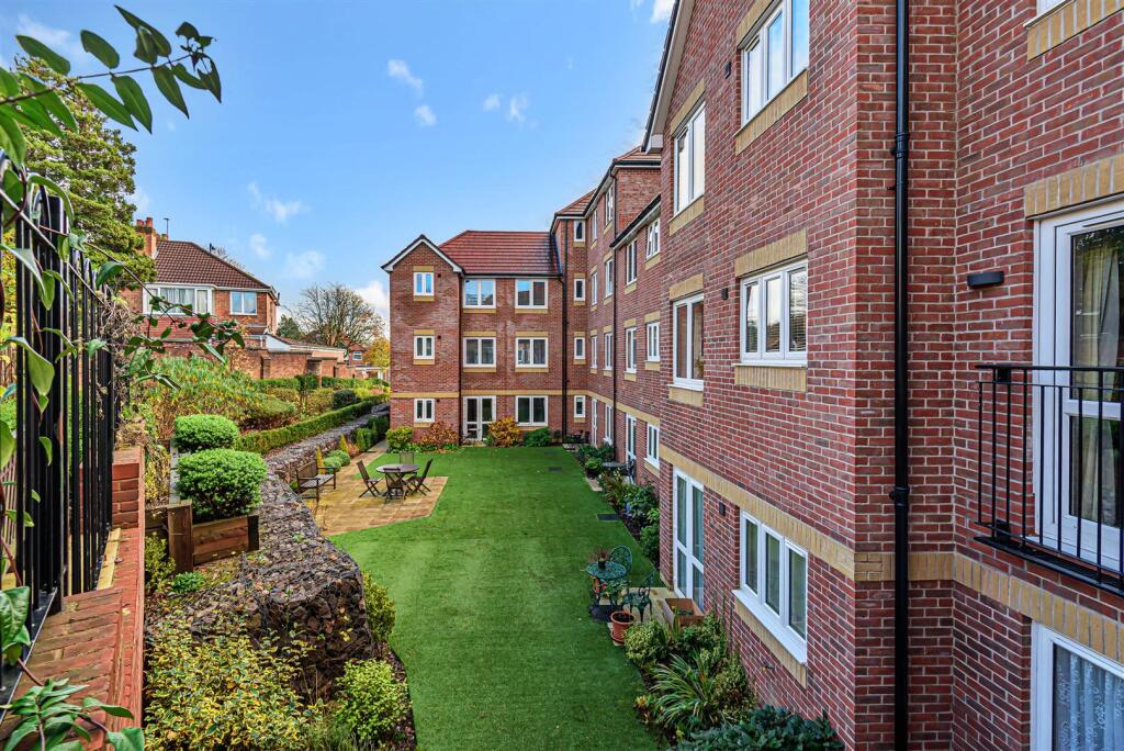 Apartment in Birmingham - View 2