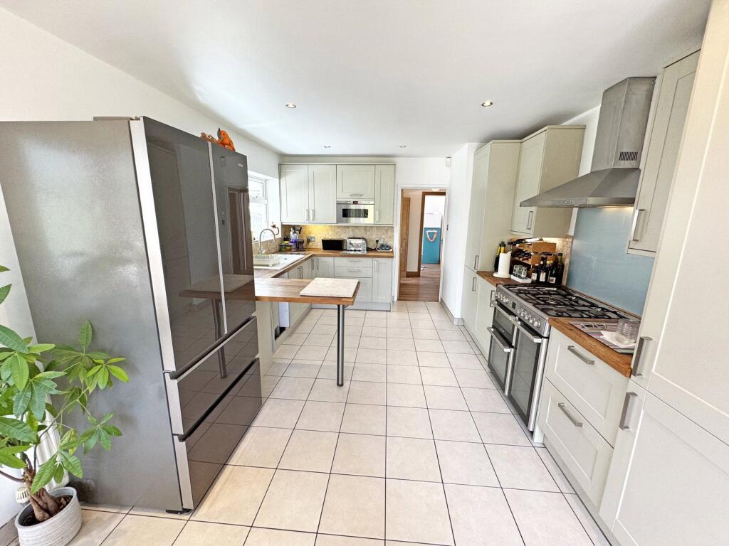 House in Southampton - View 5