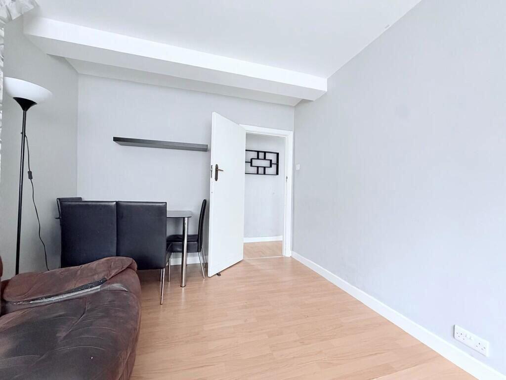 Apartment in London, London Borough of Hillingdon