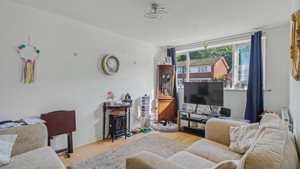 House in Solihull, Shirley - More