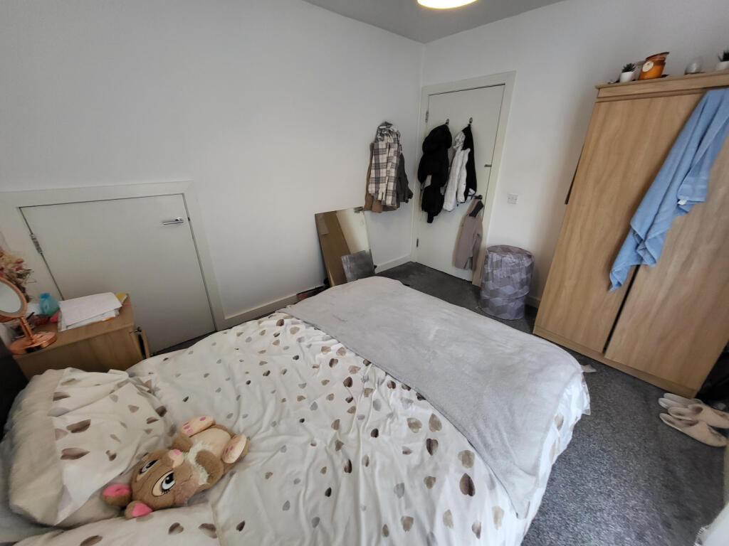 3 bedroom town house for rent