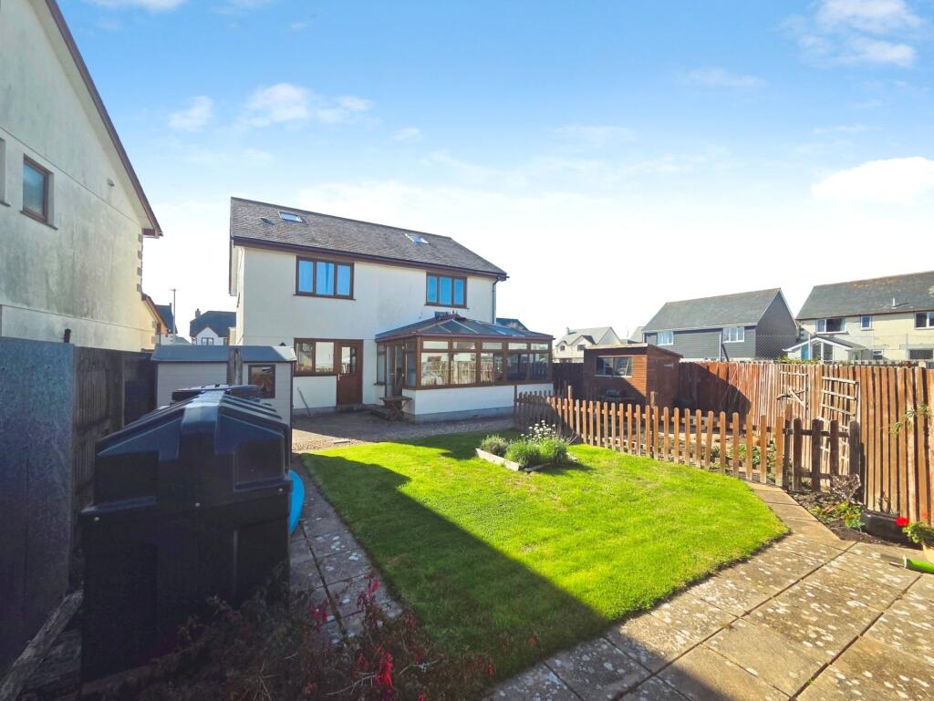 House in Truro - View 4