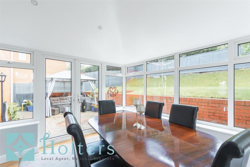 House in Llandrindod Wells - View 2