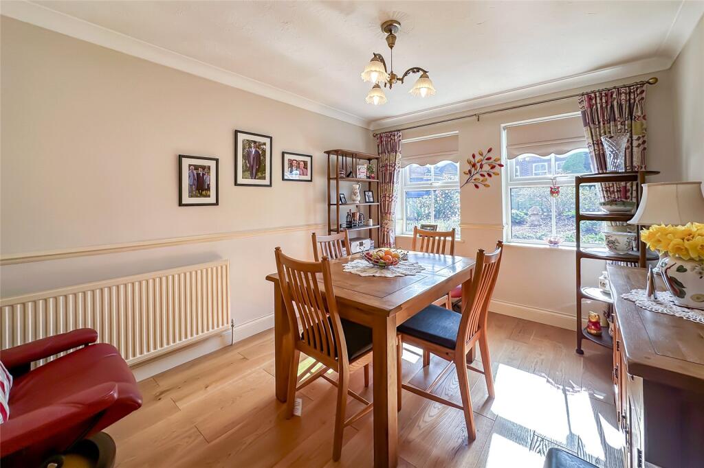 Brightview Close, Bricket Wood, St. Albans, Hertfordshire, AL2 photo 3