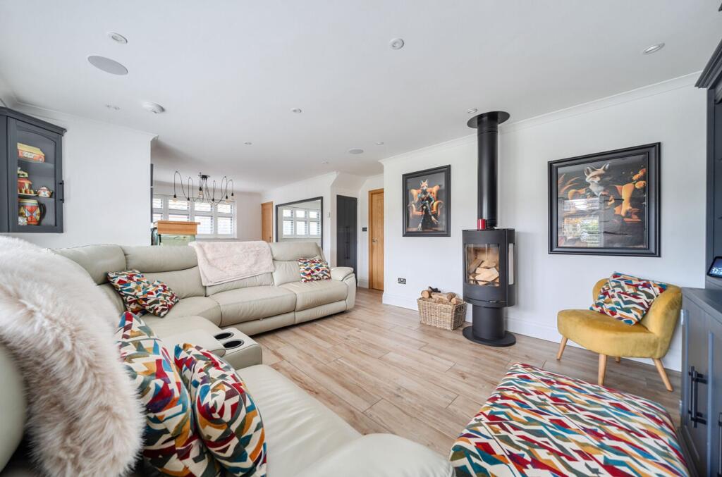 Gainsborough Drive, Selsey, PO20 photo 3