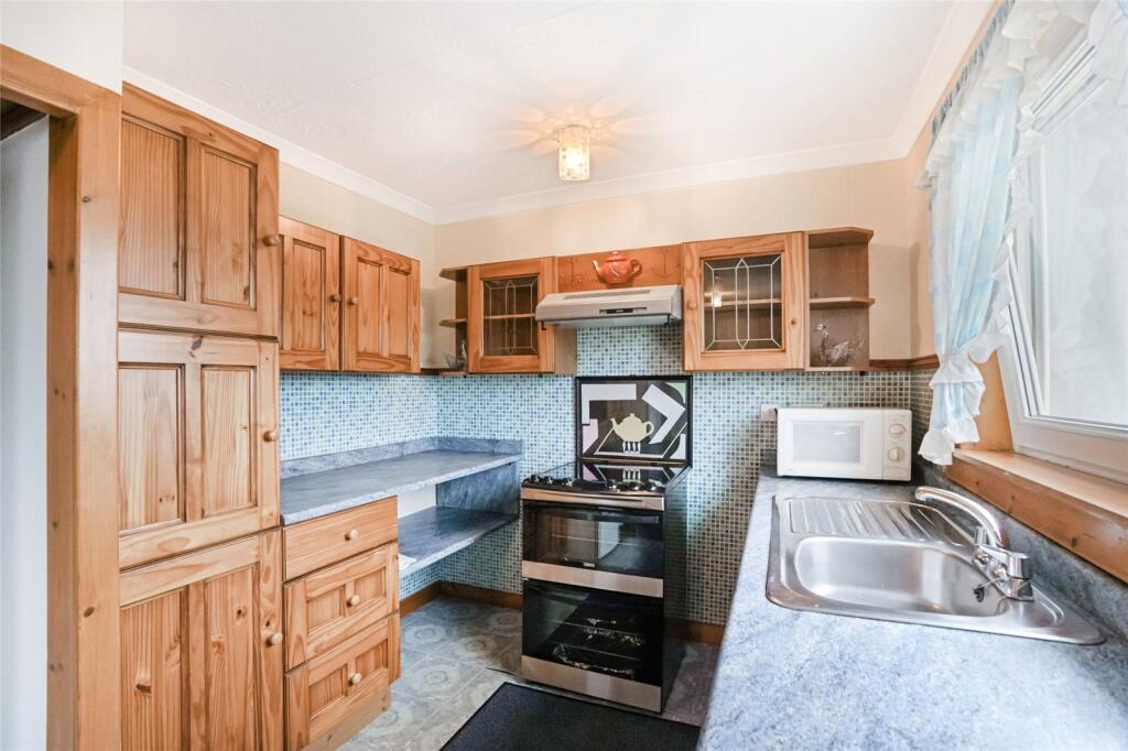Apartment in Paisley - More