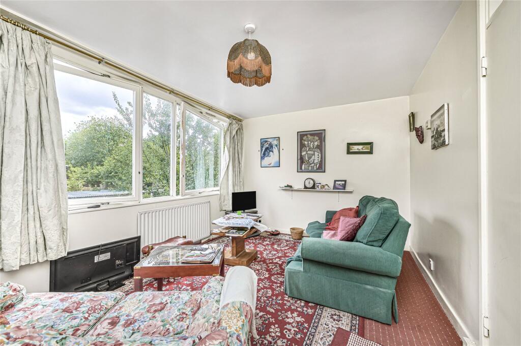 House in London - More