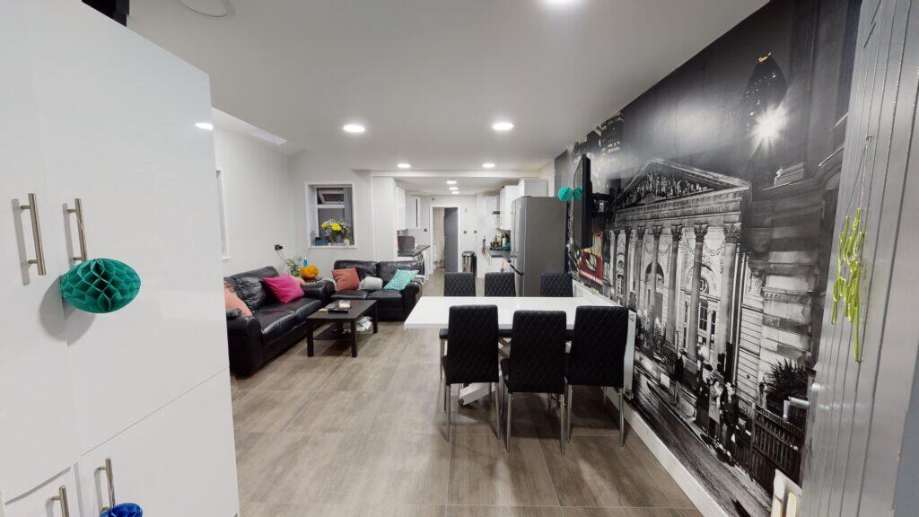 89 Willows Crescent, Balsall Heath, B12 9NE