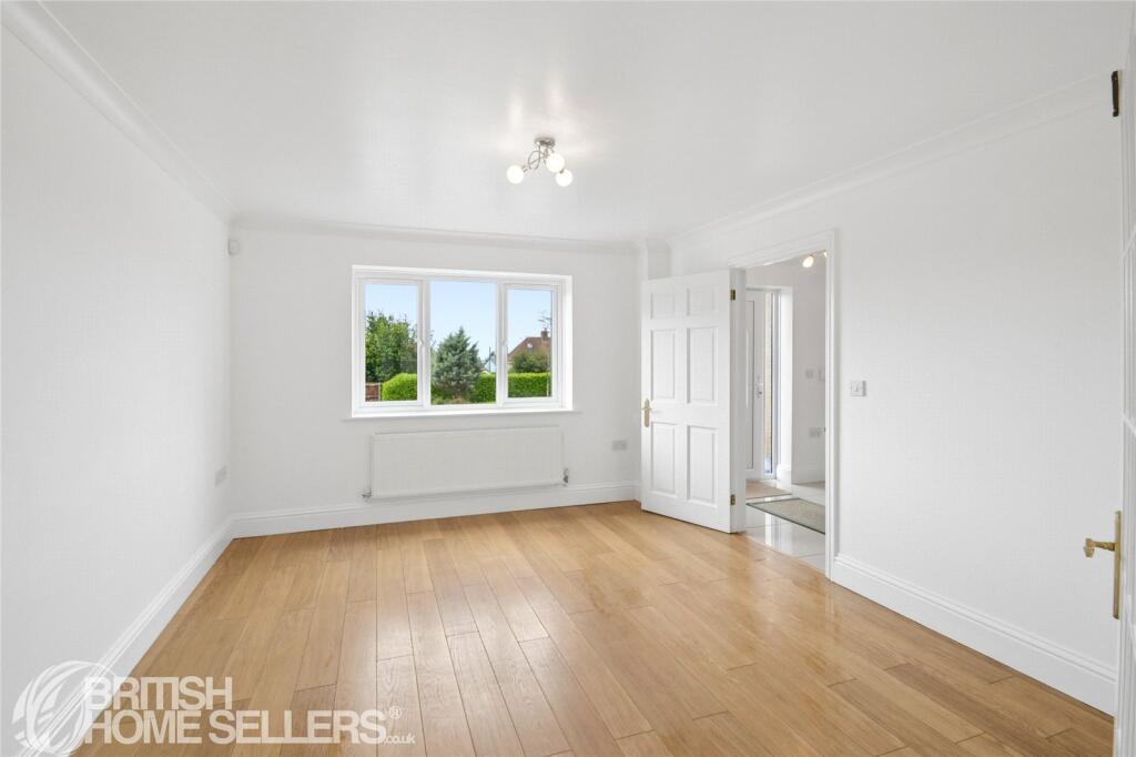 House in Llanelli - View 5