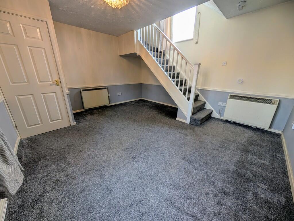 House in Ipswich - View 3