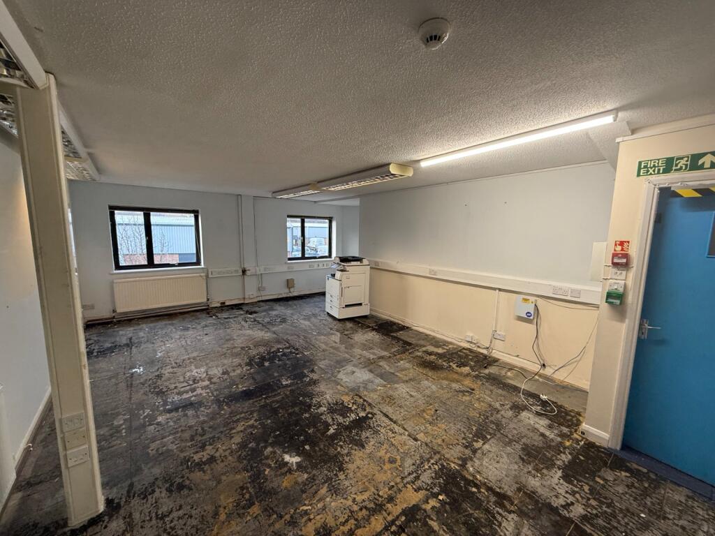 Picture No. 04
