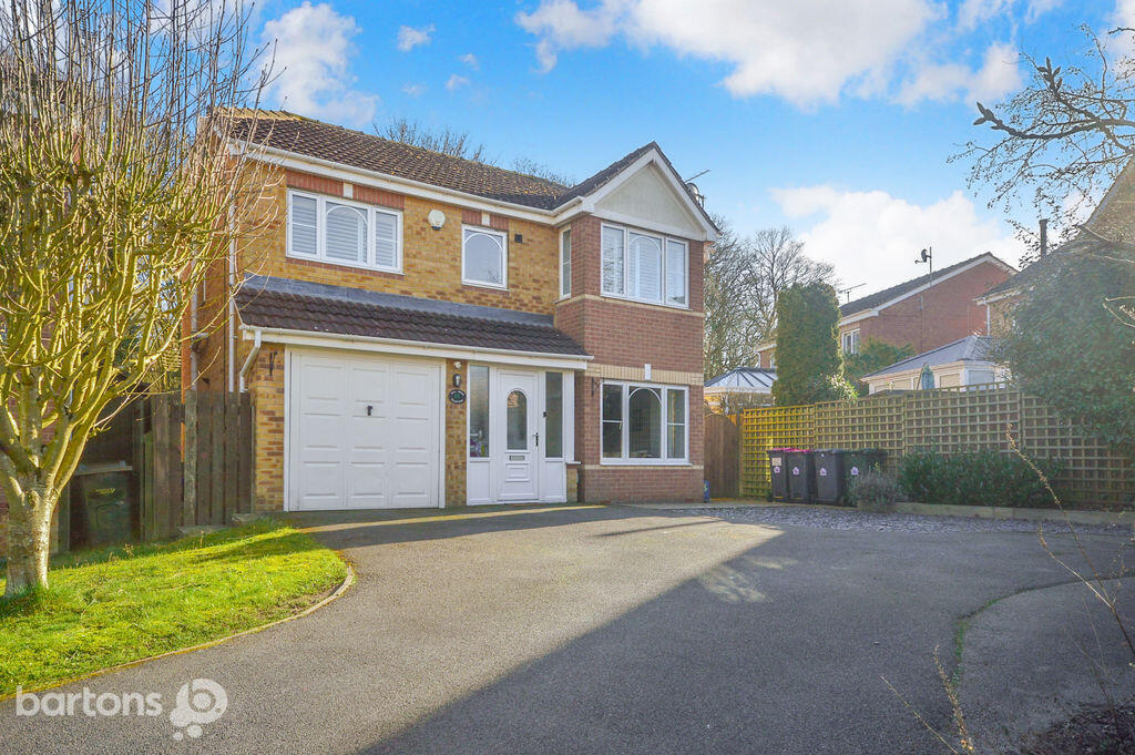 Main image of property: Middlewood Drive, Scholes