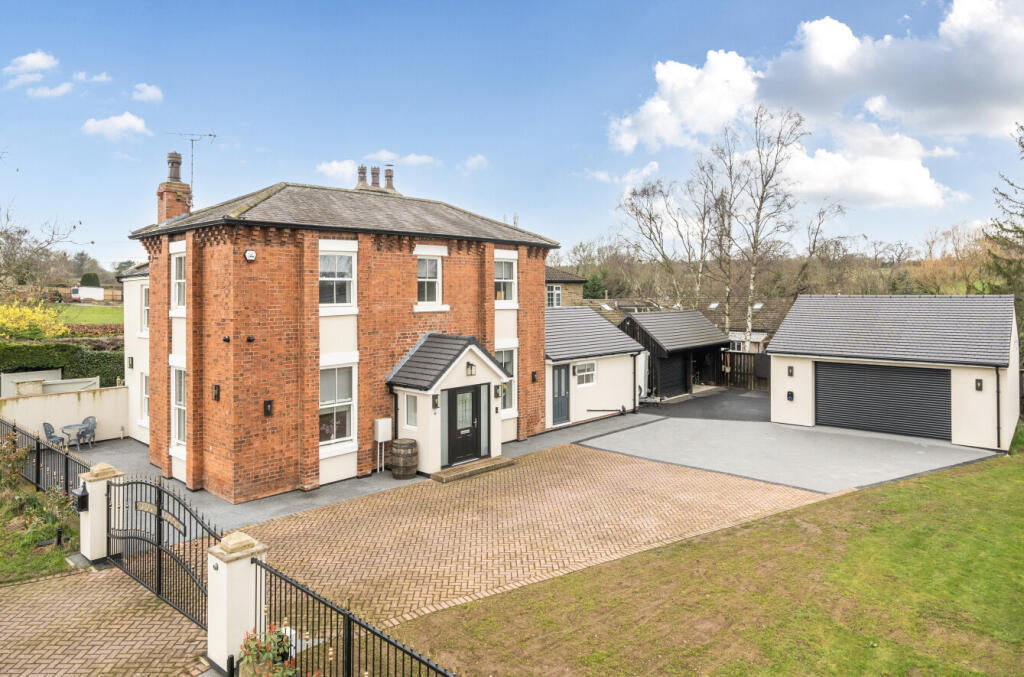 Main image of property: Forest Moor Road, Knaresborough, North Yorkshire, HG5