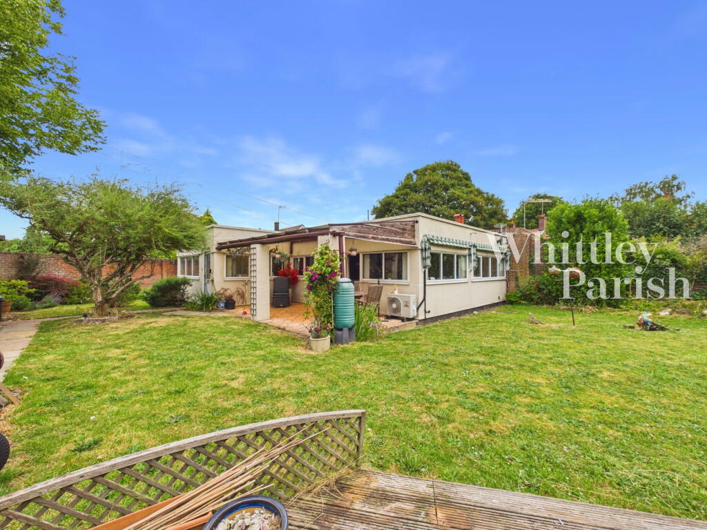 Main image of property: Bond Street, Hingham, Norwich, NR9 4HA