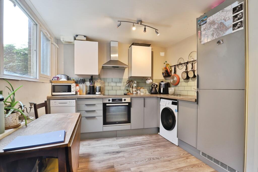 Christchurch Road, BOURNEMOUTH, Dorset, BH1 – pohled 4