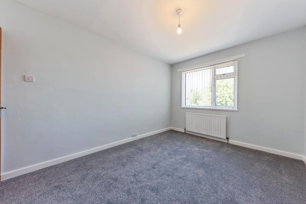 House in South Kesteven, Grantham - More