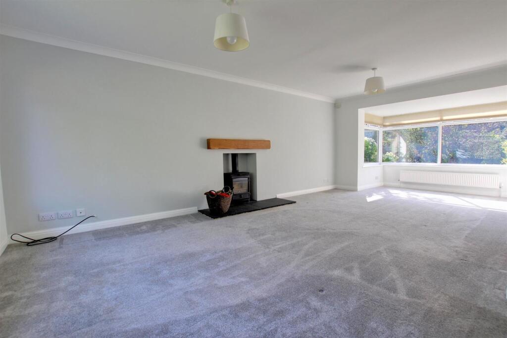House in Cherry Burton - View 4