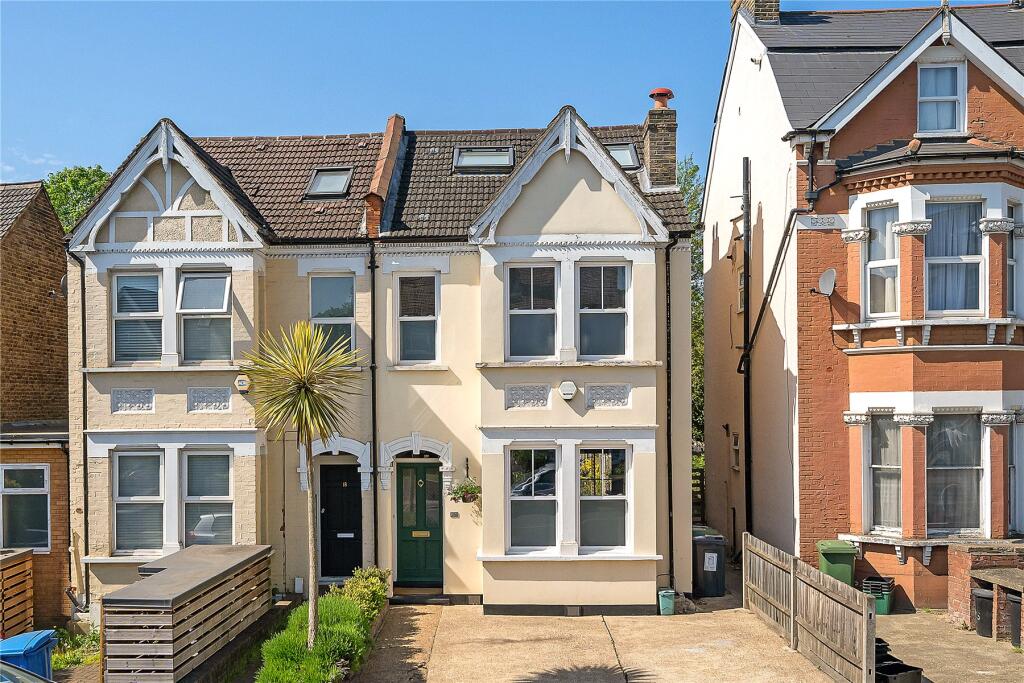 Main image of property: Elmers End Road, London, SE20