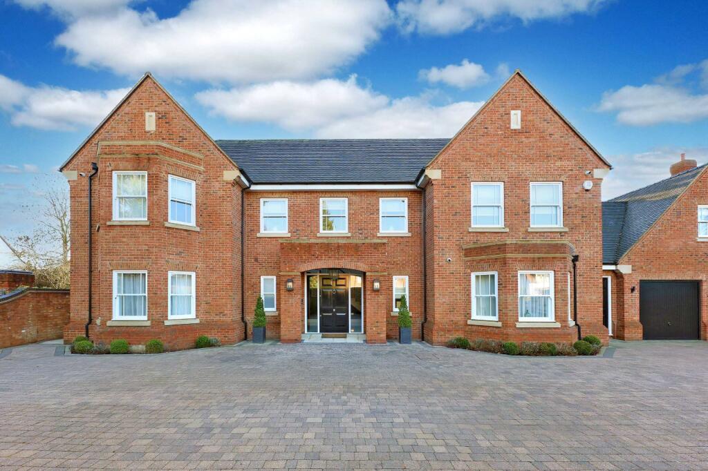 Main image of property: Gregories Road, Beaconsfield, HP9