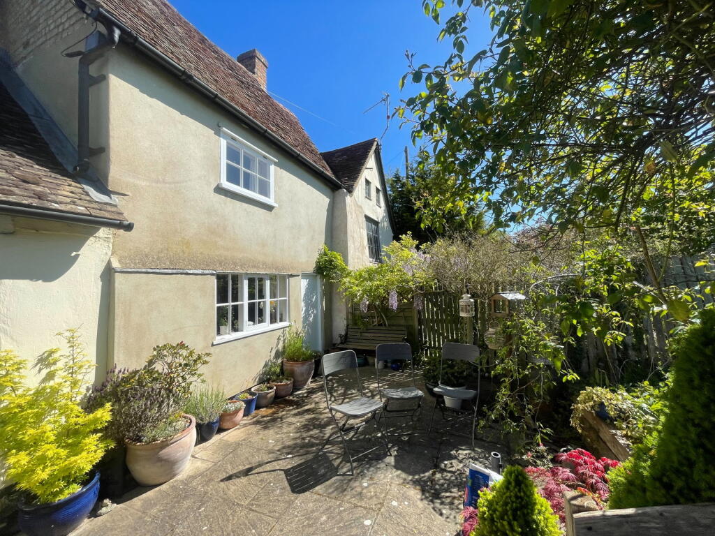 Main image of property: Hillfoot Road, Shillington, Hitchin, SG5 3NS