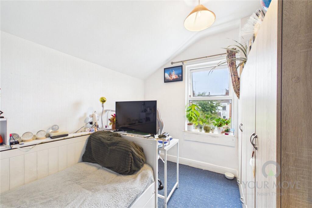 House in Northampton - View 5