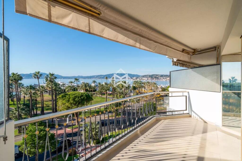 Main image of property: Provence-Alps-Cote d`Azur, Alpes-Maritimes, Cannes