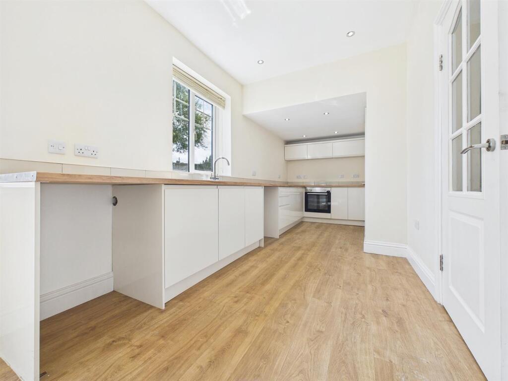House in Newcastle upon Tyne - View 4