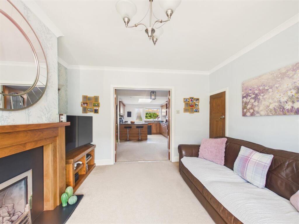 House in Hessle, East Riding of Yorkshire - View 4