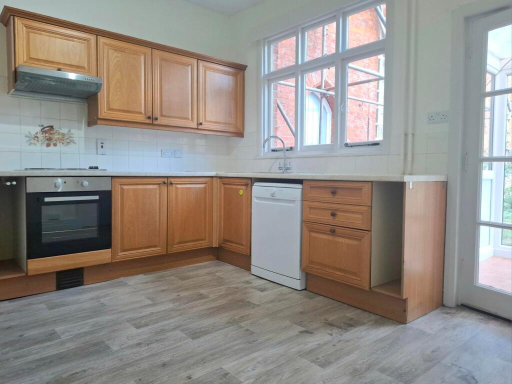 House in Leicester - View 5