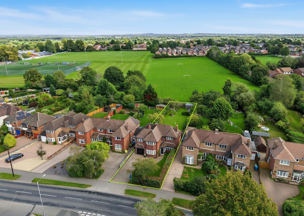 House in Wolverhampton - View 5