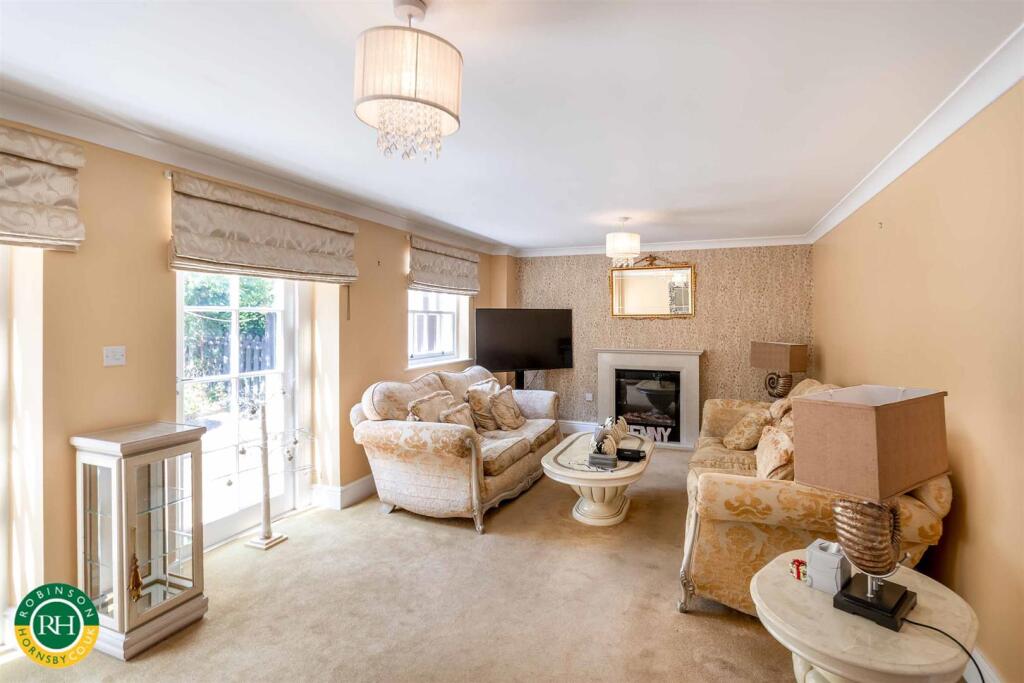 House in Doncaster - View 5