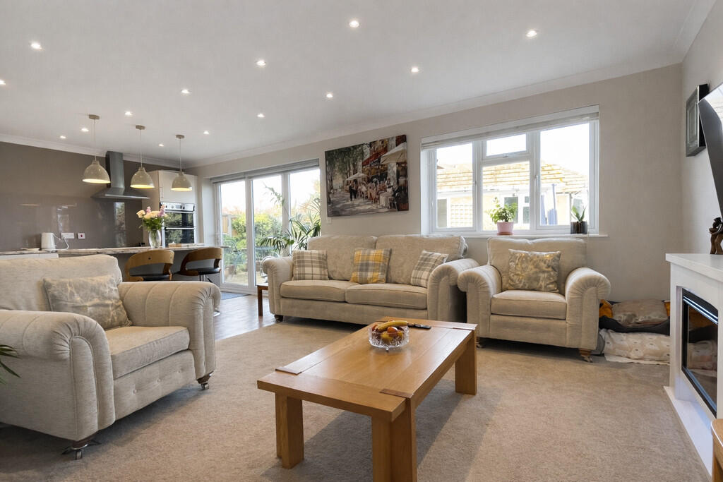 Newbridge Road, Tiptree photo 4