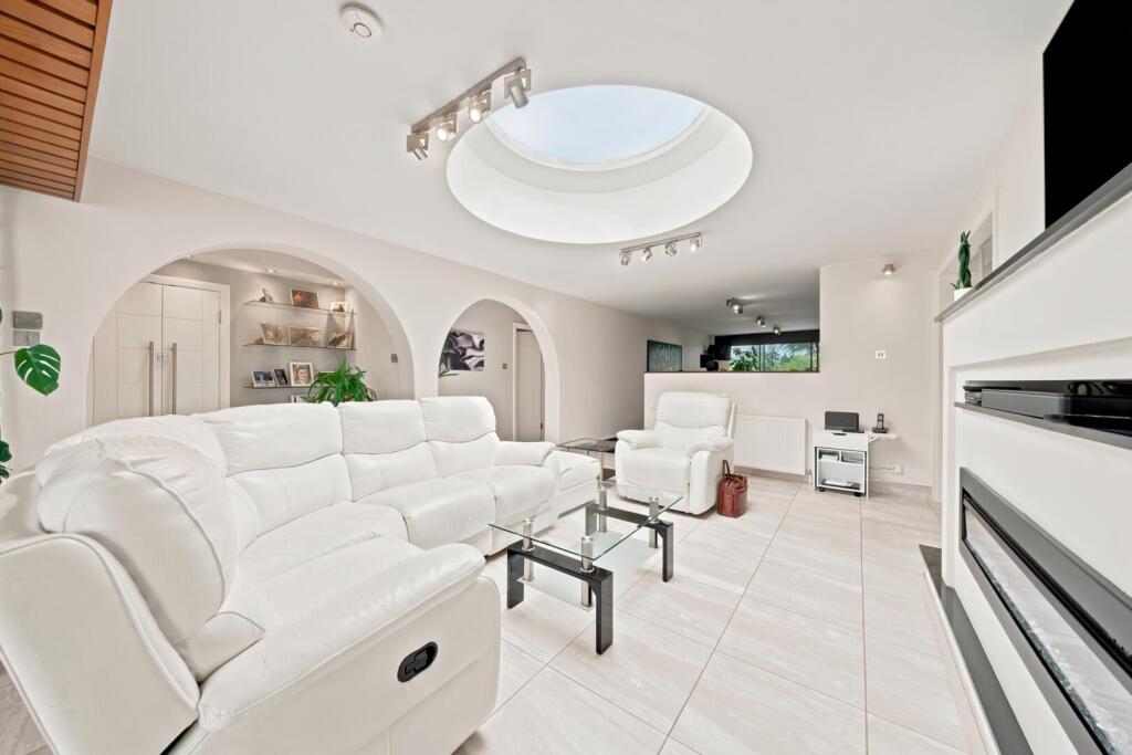 Lucknow Road, Nottingham - More