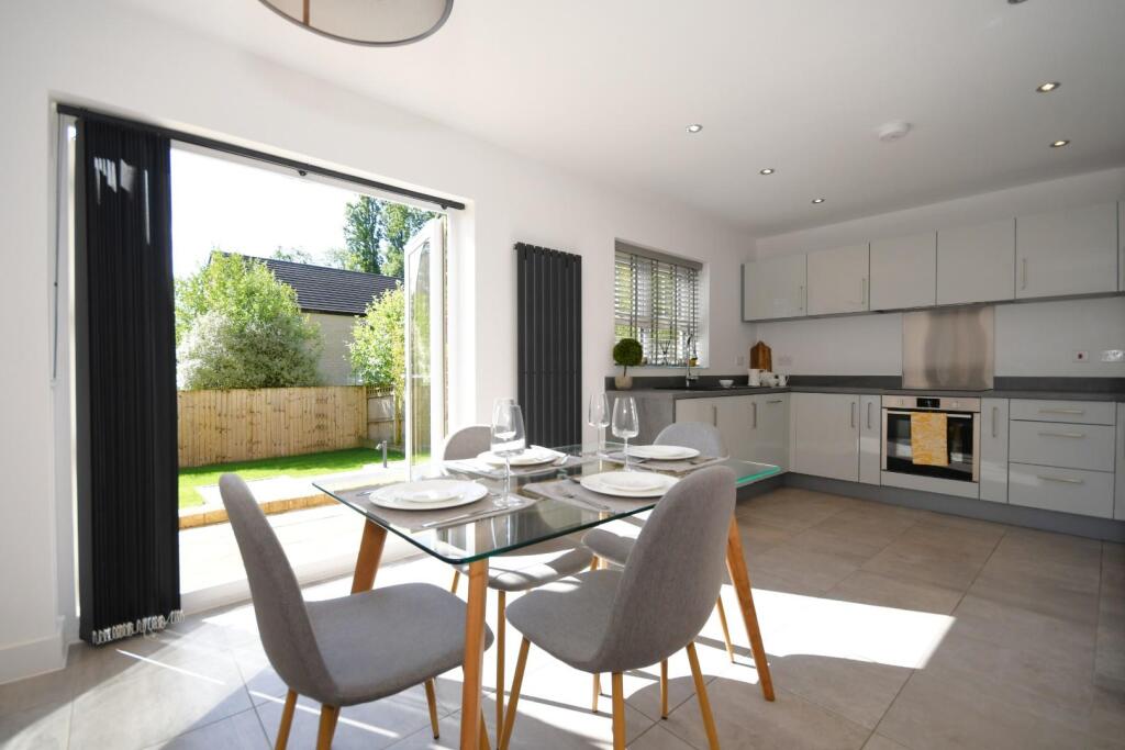 Hulford Street, Dunston, Chesterfield, S41 9SF photo 3