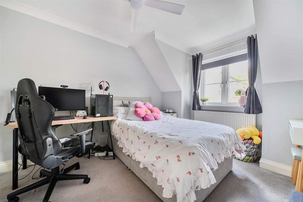 House in Maidstone, Kent - View 5