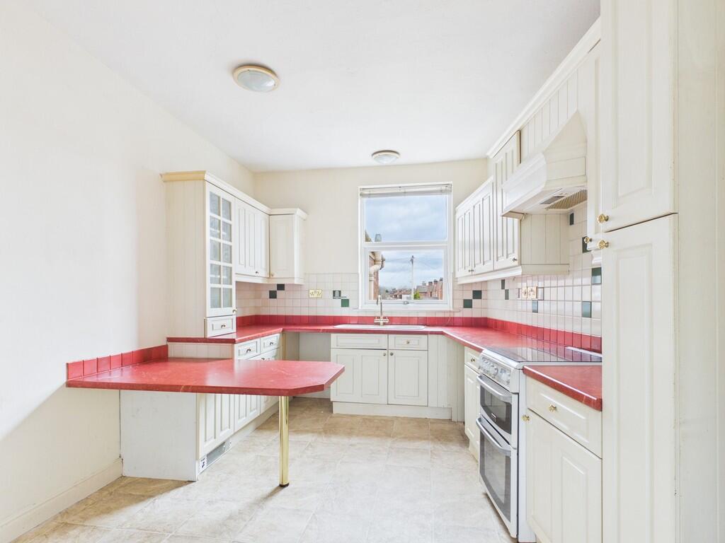 6 Henry Street photo 3