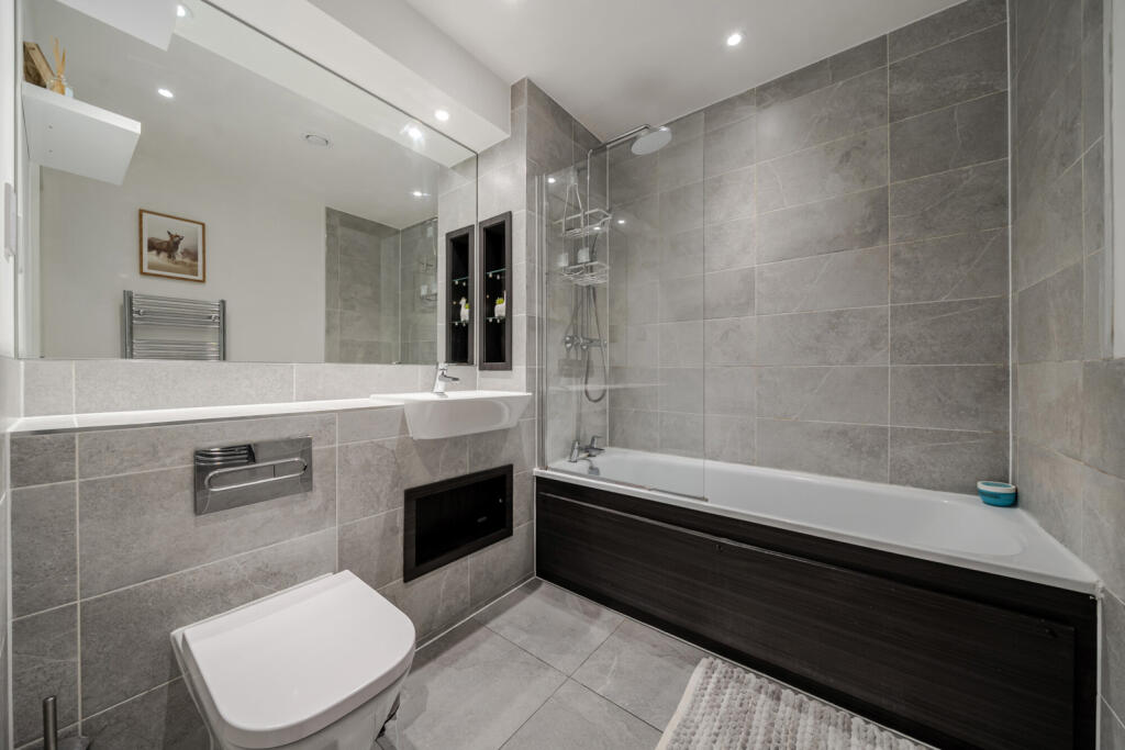 Apartment in Dartford - More