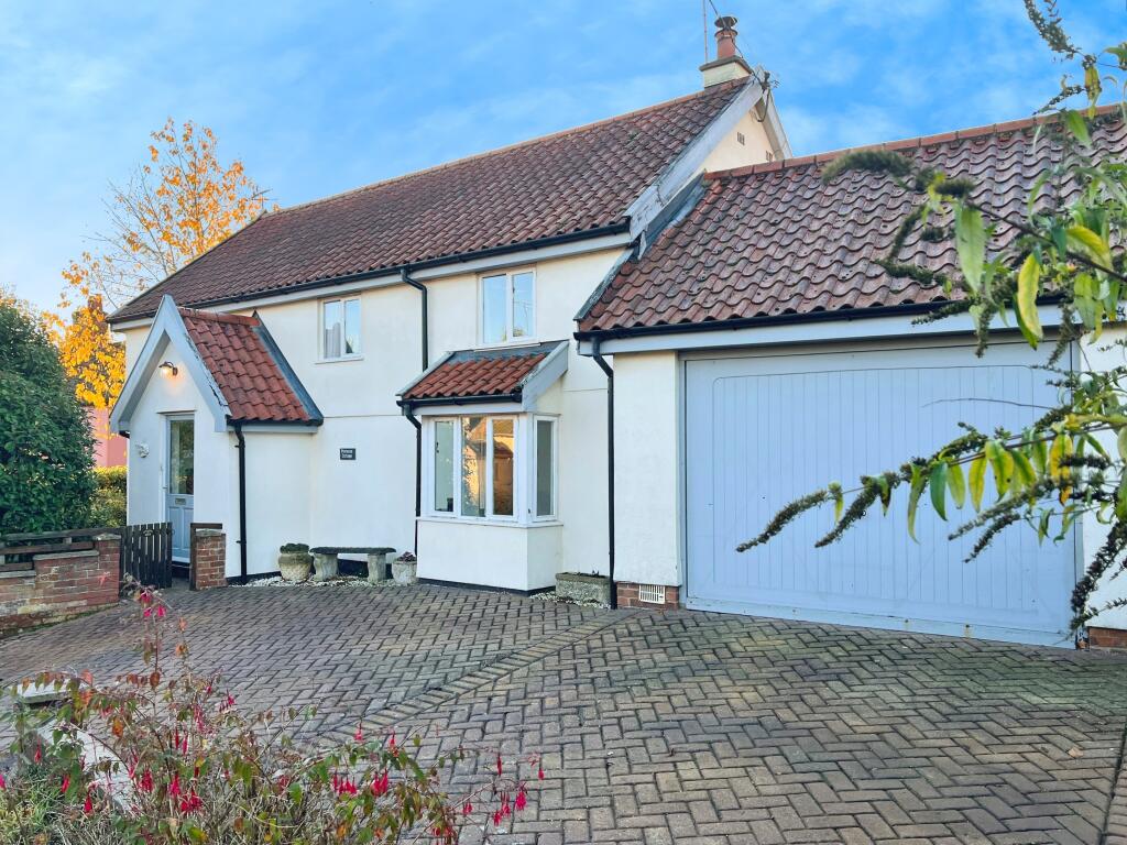 Main image of property: The Street, Tuddenham St Martin 