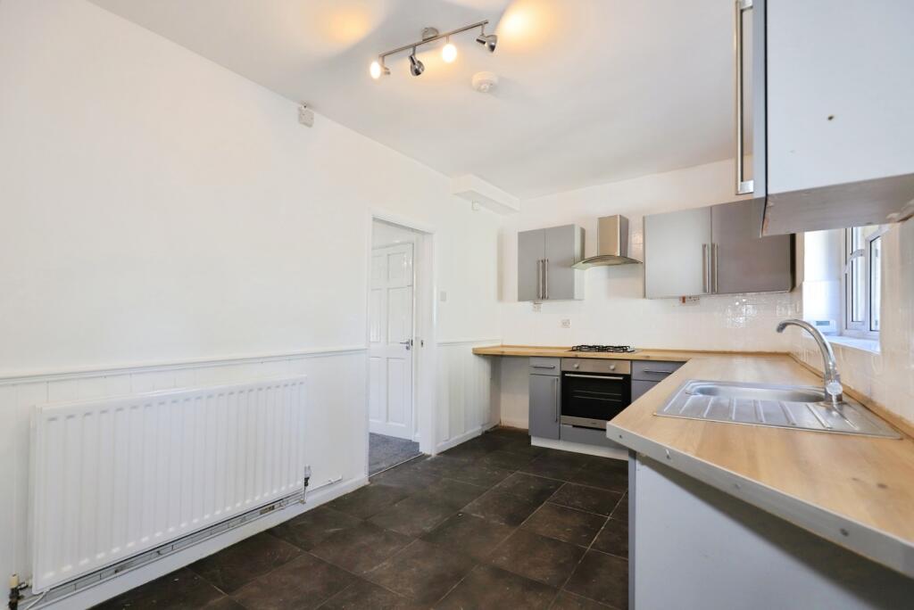 House in Wolverhampton, West Midlands - View 5